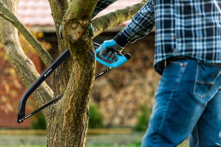 Produktbild Cellfast Bogensäge Ergo 610 mm zum Schneiden von frischem und trockenem Holz, hochwertiger Karbonsta