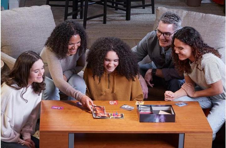 Actual product image Hasbro Gaming Cluedo Escape (German)