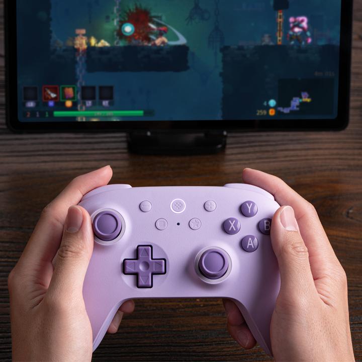Actual product image 8bitdo Ultimate 2C Wireless (green, for Windows & Android) (PC, Android)