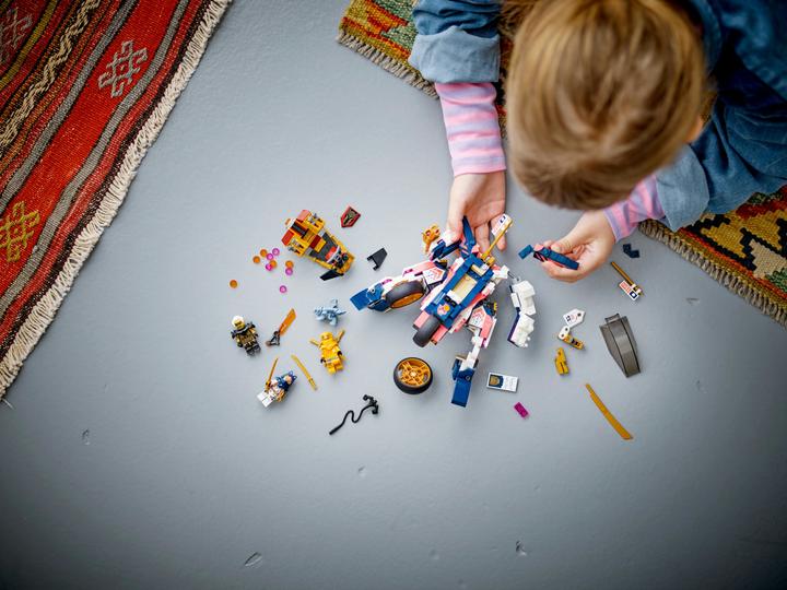 Produktbild LEGO Ninjago Soras Mech verwandelt sich in ein Rennrad (71792). (71792, LEGO Ninjago)