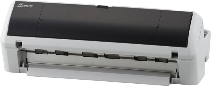 RICOH Inclut 2x rouleaux de prélèvement et 2x rouleaux de freinage Durée de vie estimée Jusqu'à 400K scans