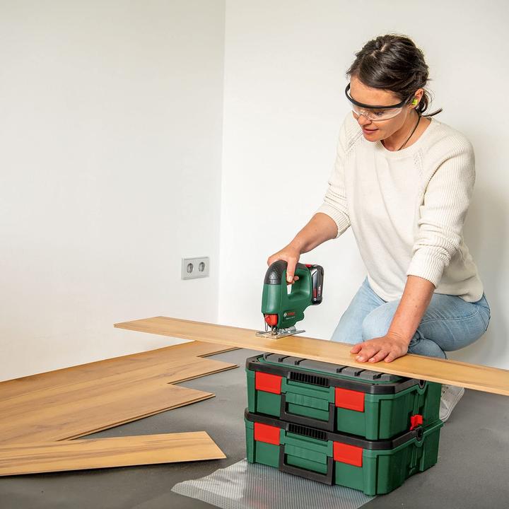 Produktbild Bosch Home & Garden UniversalSaw 18V-100