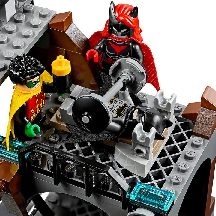 Produktbild LEGO Clayface: Invasion in die Bathöhle (76122, LEGO DC)