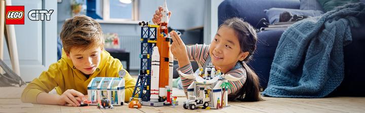 Actual product image LEGO Space Centre (60351, LEGO City, LEGO Rare Sets)