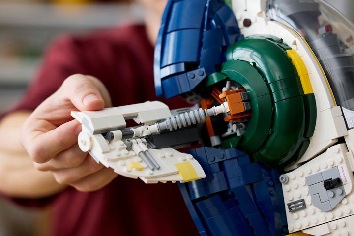 Actual product image LEGO 75409 Jango Fetts Sternenschiff der Firespray-Klasse (75409, LEGO Star Wars)