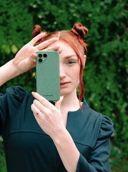 Produktbild Fairphone 4 (256 GB, Green Speckled, 6.30", SIM + eSIM, 48 Mpx, 5G)