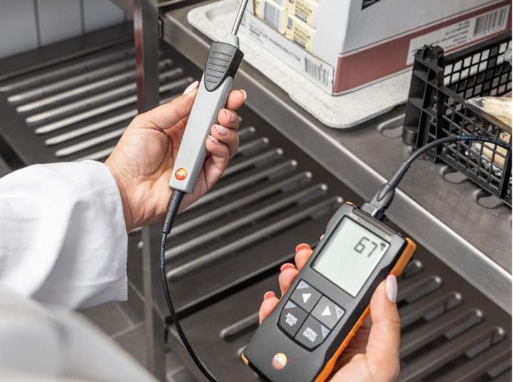 Immagine prodotto Testo 110 Strumento di misurazione della temperatura -200 - +800 °C Tipo di sensore NTC, Pt100
