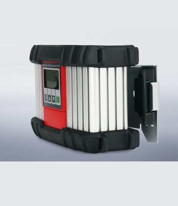 Image du produit Fronius ACCTIVA Professional 6V/12V/24V (6V, 12V, 24V, 35 A)
