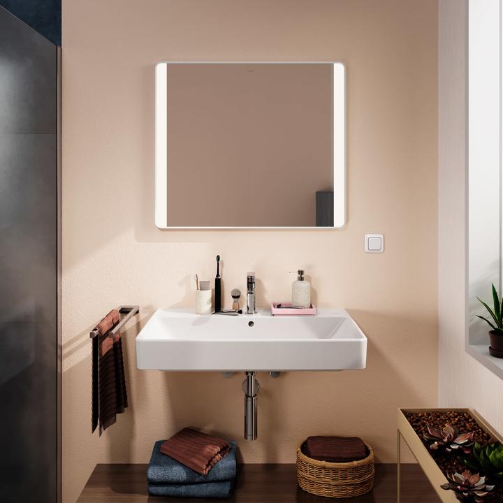 Actual product image hansgrohe Xarita Lite Q mirror, side LED lighting, 800x30x700mm, wall switch