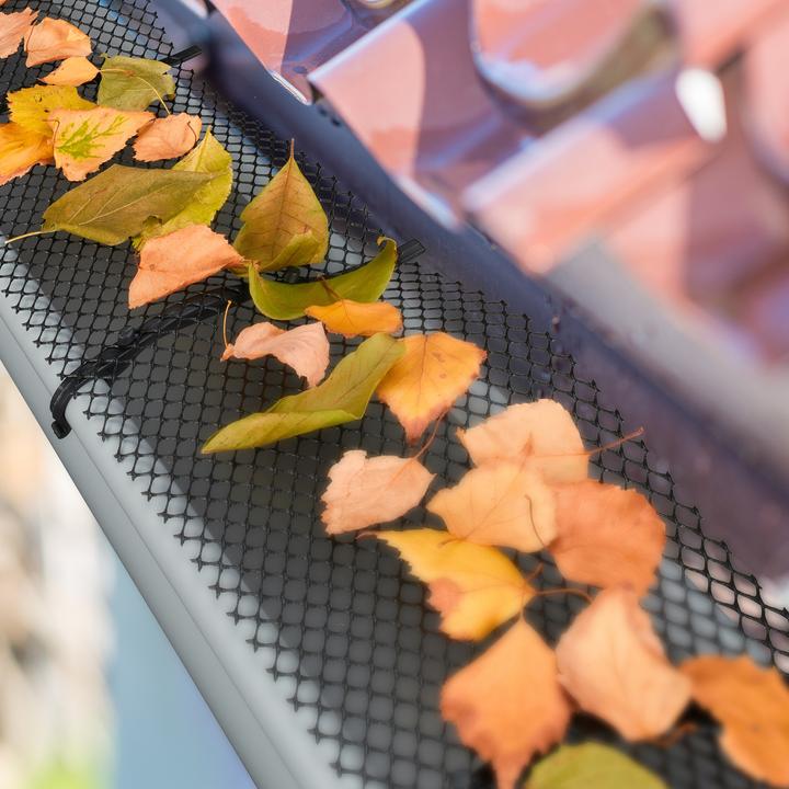 Produktbild Relaxdays Dachrinnen Laubschutz