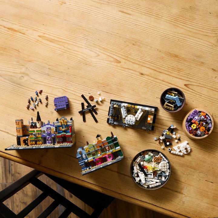 Produktbild LEGO Die Zauberläden der Winkelgasse (76444, LEGO Harry Potter)