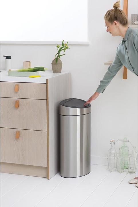 Actual product image Brabantia Touch Bin (33 l)