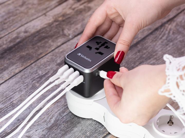 Actual product image Verbatim Universal Travel Adapter