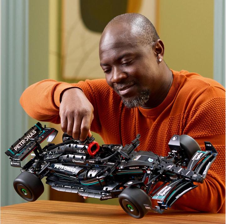 Actual product image LEGO Mercedes-AMG F1 W14 E Performance (42171, LEGO Technic)