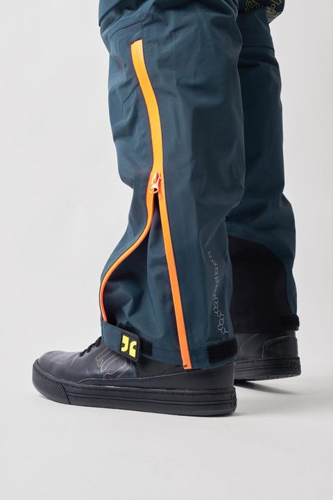 dirtlej Dirtsuit Core Edition (L)
