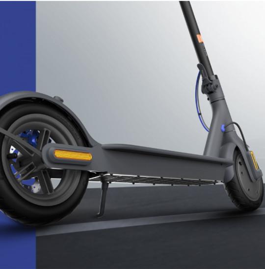 Produktbild Xiaomi Electric Scooter 3 (25 km/h, 30 km, 600 W)