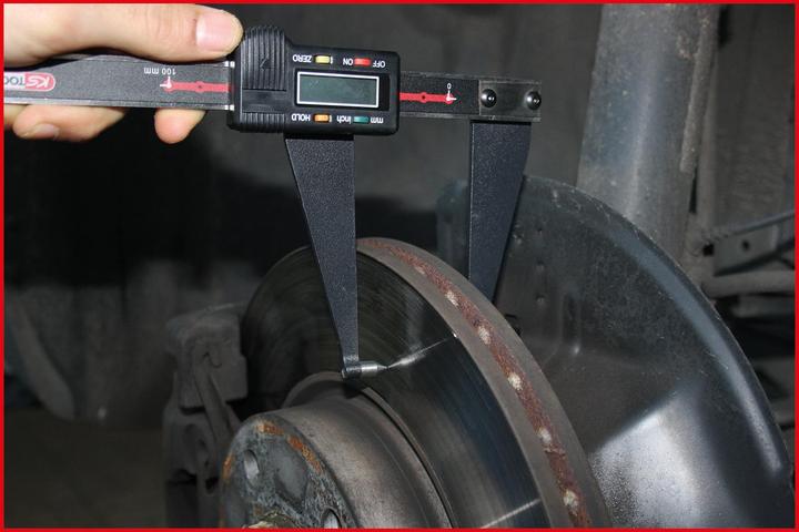 Image du produit KS Tools Jauge numérique de contrôle de disques de frein pour poids lourds, 0-100mm (20.70 cm)