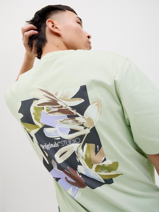 Actual product image Jack & Jones Rückenprint Rundhalsausschnitt T-shirt T-shirt (XS)