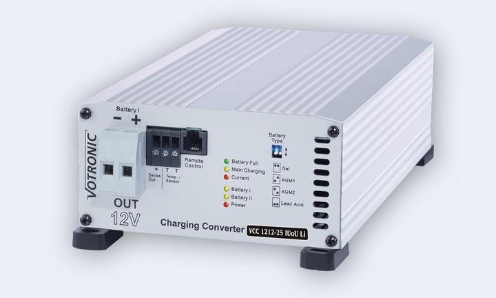 Produktbild Votronic 3321 VCC 1212-20 C 12V zu 12V 20A B2B Ladewandler (12V, 25 A)