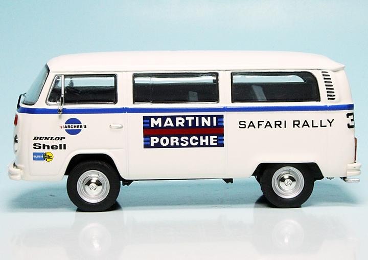 Produktbild Premium ClassiX Volkswagen T2 Servicefahrzeug Team Martini Porsche Safari