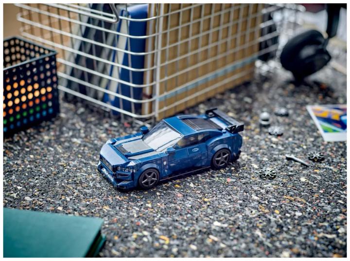 Immagine prodotto LEGO Ford Mustang, l'auto sportiva del Cavallo Nero (76920, LEGO Speed Champions)