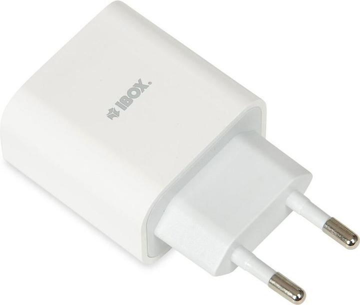 Produktbild iBox C-37 USB-C PD20W WALL CHARGER USB-C TO LIGHTNING CABLE (20 W)
