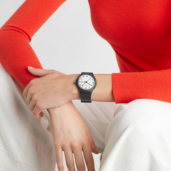 Immagine prodotto M Watch Mondaine Core 42 (Fatto in Svizzera, Orologio da polso analogico, 42 mm)