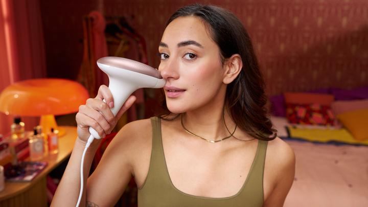 Produktbild Philips Lumea IPL Series 7000