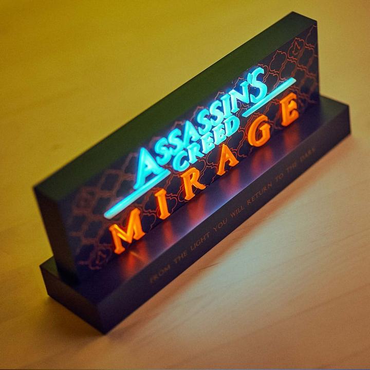 Actual product image Neamedia Assassin's Creed LED-Light Mirage Edition 22 cm
