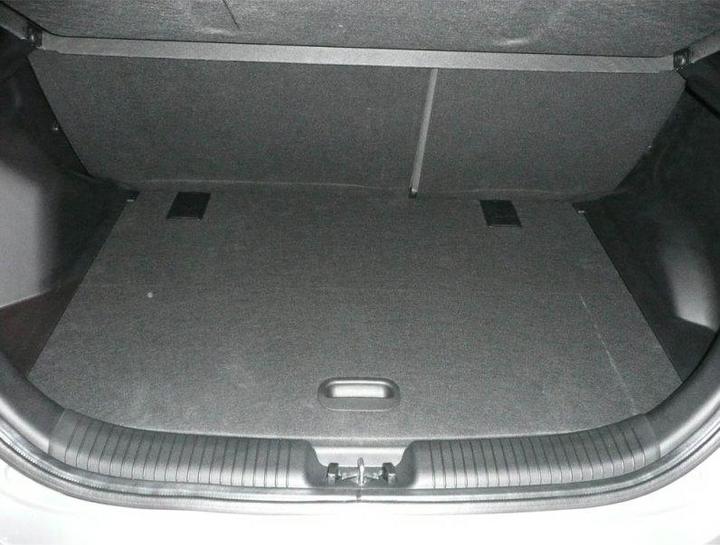 Actual product image ProPlus Trunk tray for Hyundai ix20 from 2010 to present (raised loading area)