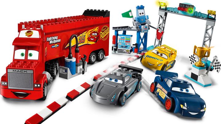 Actual product image LEGO Final Florida 500 (10745)