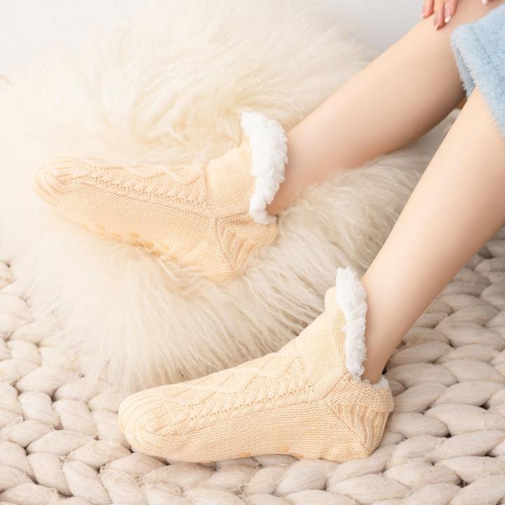 Actual product image Hermex Hausschuhe Gr. 39-42 Wintersocken Kuschelsocken Fuzzy-Socken Pantoffeln (39, 40, 41, 42)