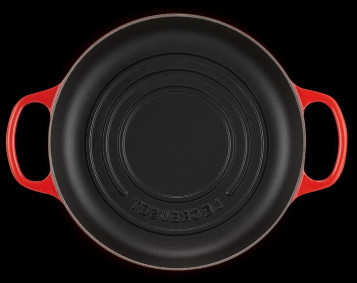 Produktbild Le Creuset Bräter für Brot 24cm kirschrot (24 cm, Bräter + Schmortopf, Gusseisen)