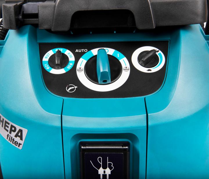 Actual product image Makita VC4210M (Wet dry vacuum cleaner)
