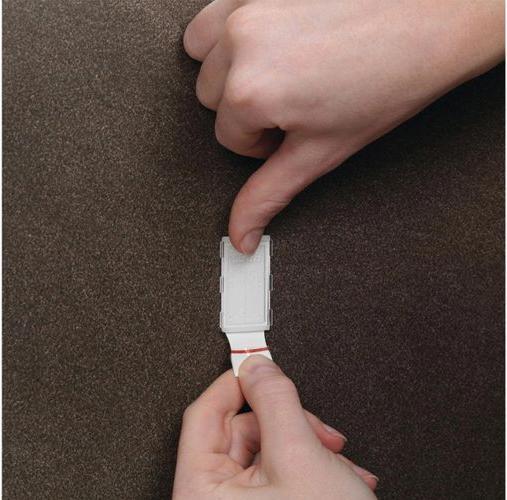 Actual product image tesa Powerstrips Waterproof Hook ZOOM