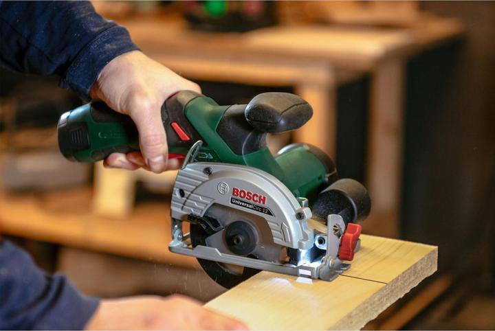 Image du produit Bosch Home & Garden UniversalCirc 12