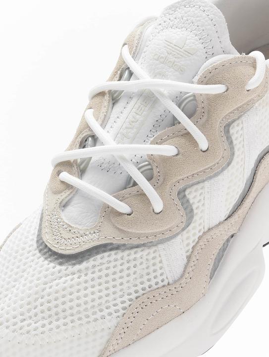 Actual product image adidas Ozweego (40 2/3)