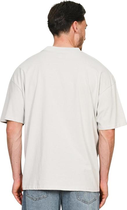 Produktbild Casual Classics TShirt Verlängerter Ausschnitt (4XL)
