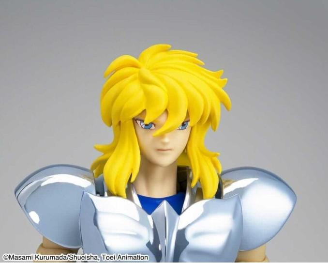 Actual product image Bandai Saint Seiya figurine S.H. Figuarts Cygnus Hyoga 20th Anniversary Ver. 16 cm