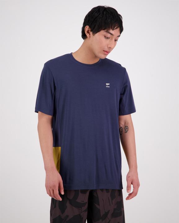 Actual product image Mons Royale Camo Merino Shift T-Shirt (M)