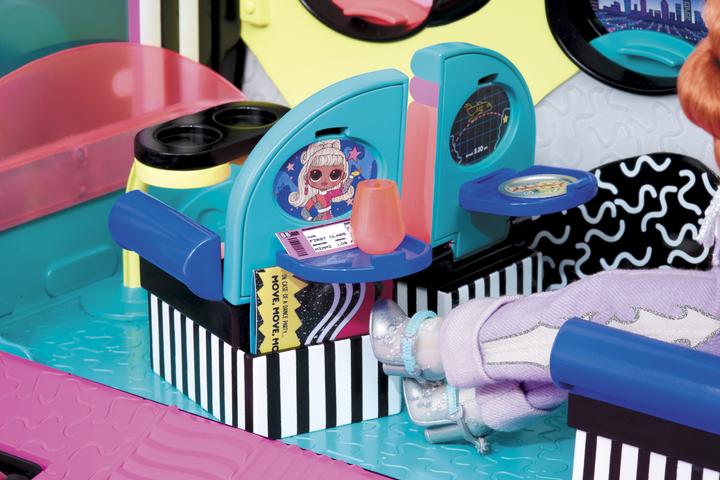 Actual product image MGA O.M.G. Remix 4-in-1 Plane Playset Transforms