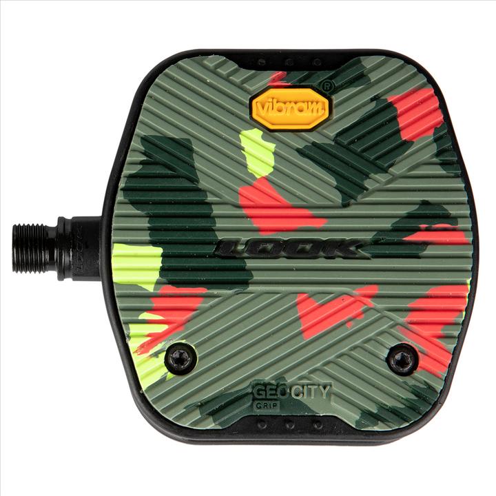 Oliv, Camo