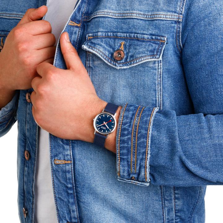 Image du produit Mondaine Classic - inspiré par la nature (Montre analogique, 36 mm)