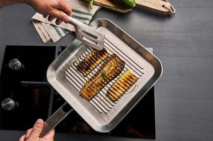 Actual product image Zwilling Grillpfanne unbeschichtet (24 cm, Grill pan, Stainless steel)