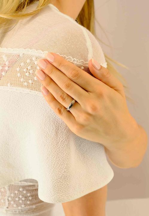 Actual product image Muau Wedding ring (59, 950 Platinum)
