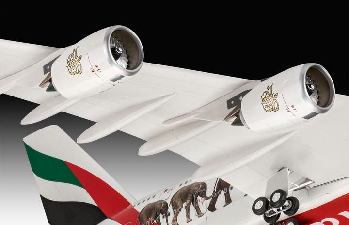 Produktbild Revell Airbus A380-800 Emirates Wild Life