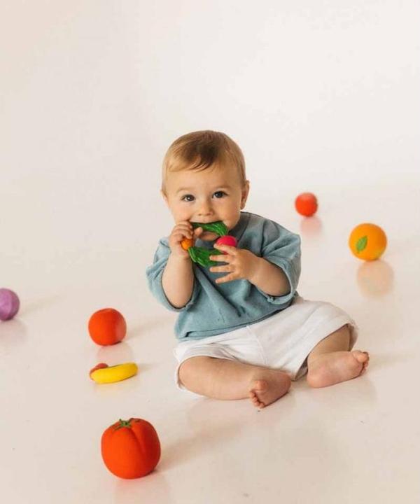 Produktbild Oli and Carol Tomato Educational Ball
