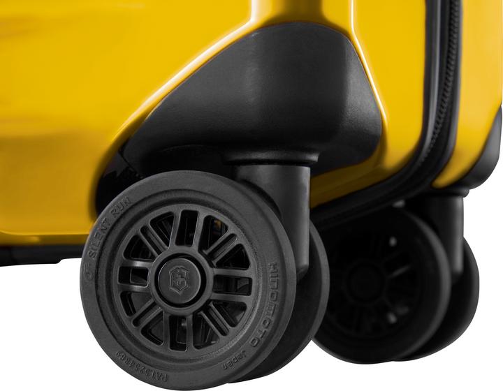 Actual product image Victorinox Airox, Large Hardside Case, Gold Yellow (98 l, L (90 - 115l))