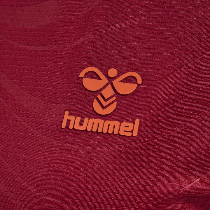 Actual product image hummel Ongrid Poly Tee S/S Wo (XS)