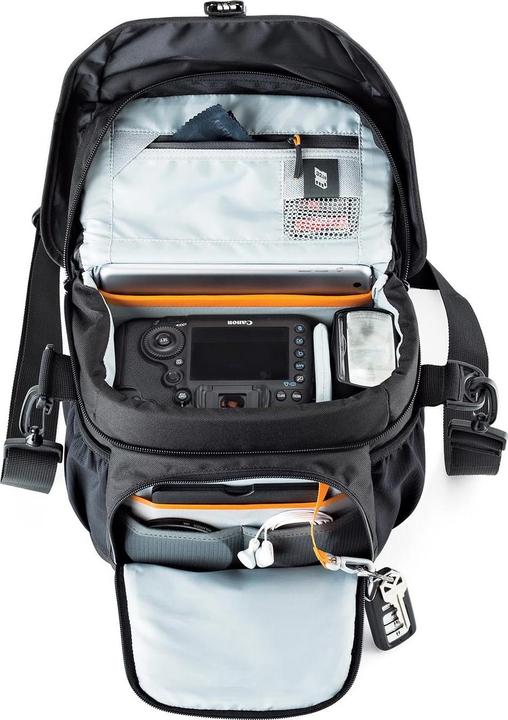 Produktbild Lowepro Nova 170 AW II (Kamera Schultertasche, 11.42 l)